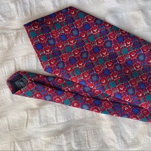 Geoffrey Beene silk tie